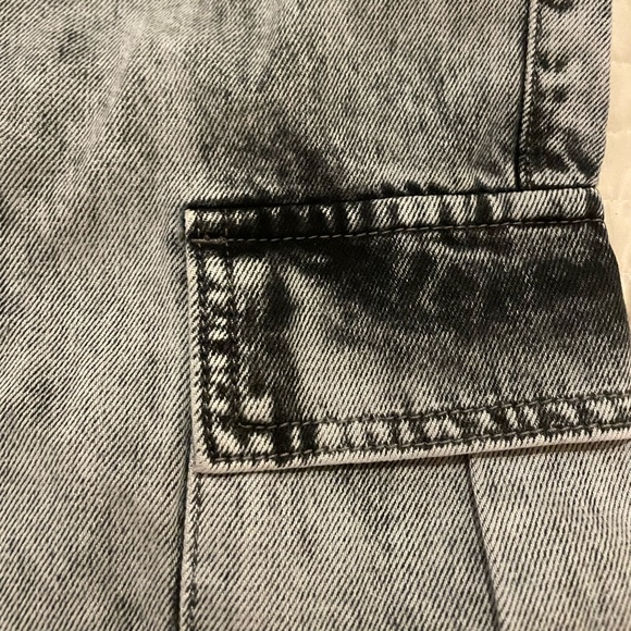 Urban outfitters skater jeans - Picture 3 of 3
